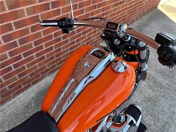 2024 Harley-Davidson Breakout 1923 23