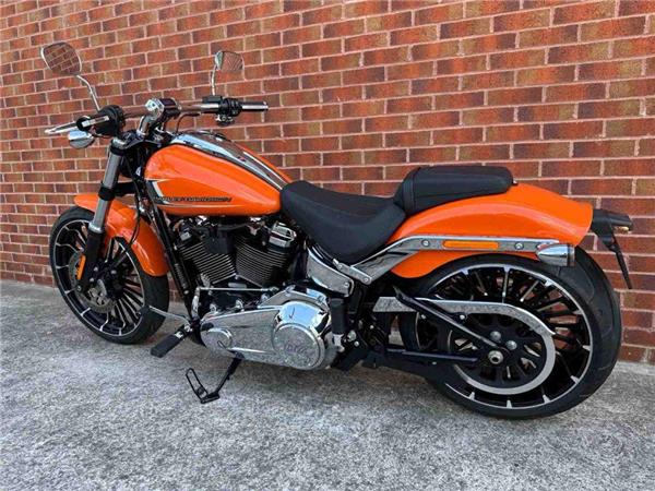 2024 Harley-Davidson Breakout 1923 23