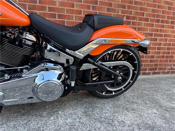 2024 Harley-Davidson Breakout 1923 23