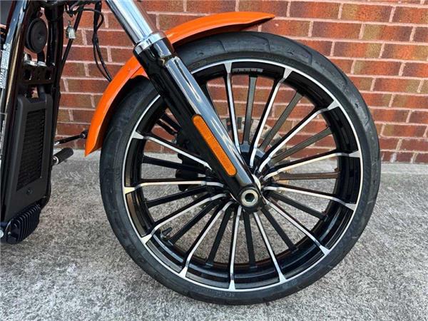 2024 Harley-Davidson Breakout 1923 23