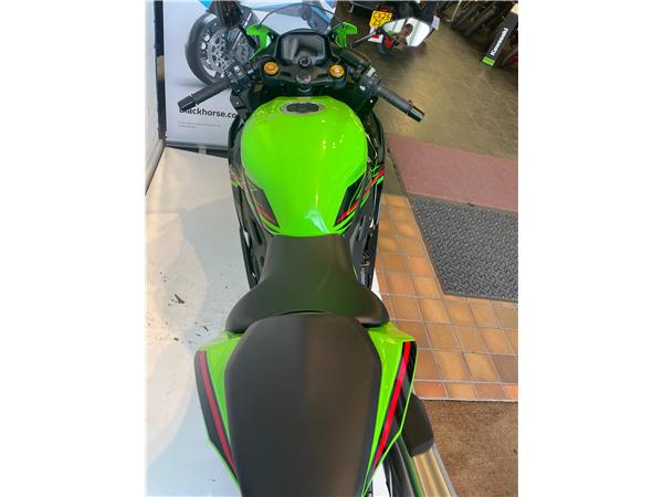 2025 Kawasaki Ninja ZX-4RR