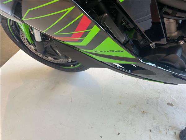 2025 Kawasaki Ninja ZX-4RR