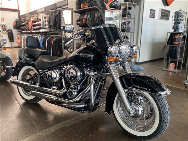 Harley-Davidson Softail Deluxe FLDE - 2020