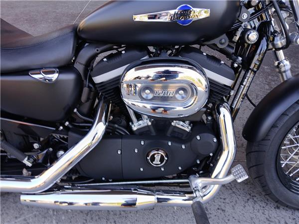 2012 HARLEY-DAVIDSON SPORTSTER 1200