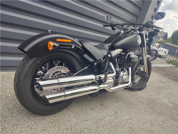 2018 HARLEY-DAVIDSON SLIM