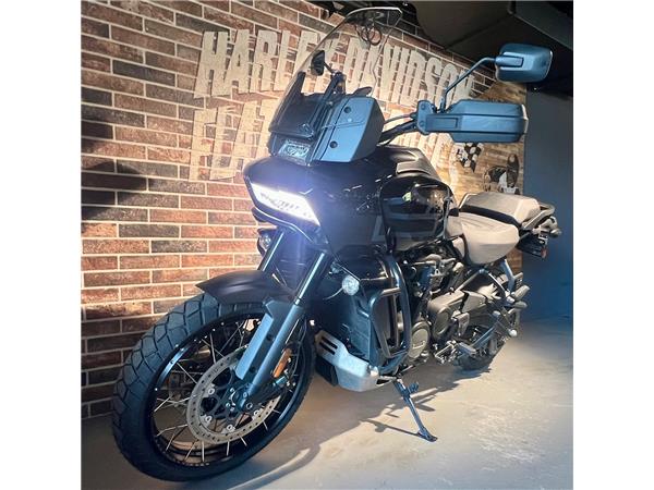 2023 harley-davidson RA Pan America 1250 Special