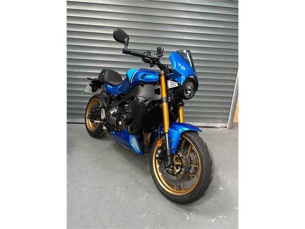 2024 Yamaha XSR900 BLUE