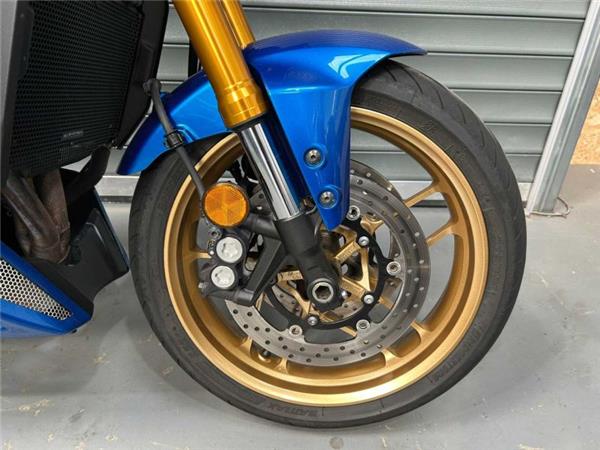 2024 Yamaha XSR900 BLUE