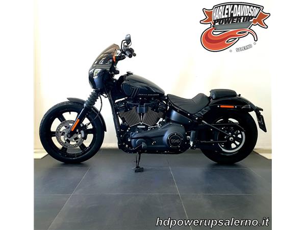 HARLEY-DAVIDSON STREET BOB 114
