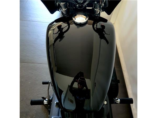 HARLEY-DAVIDSON STREET BOB 114
