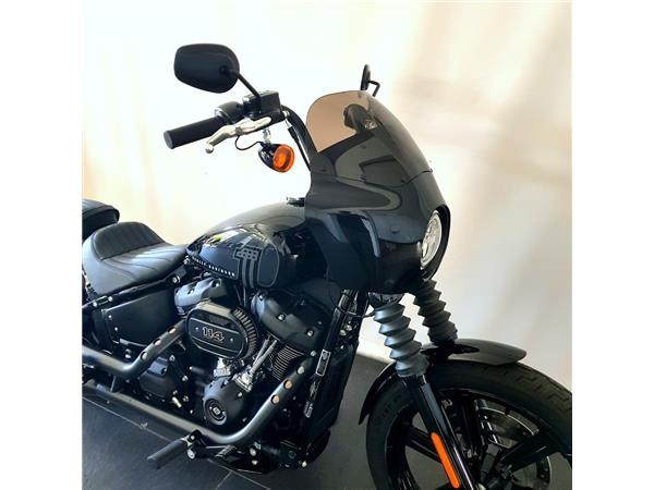 HARLEY-DAVIDSON STREET BOB 114