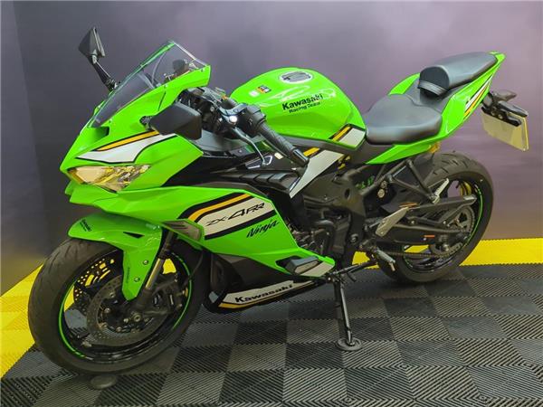 2024 Kawasaki Ninja ZX-4RR