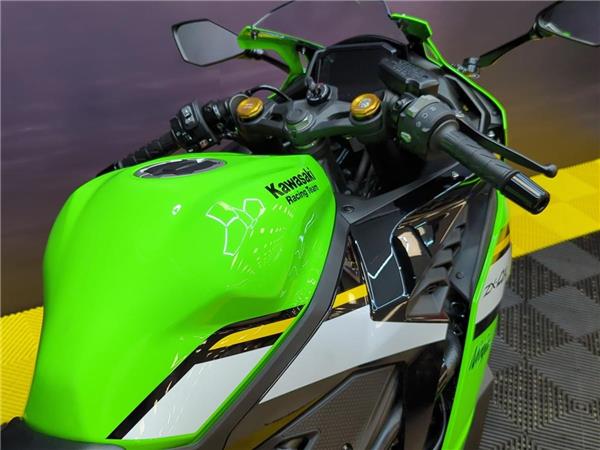 2024 Kawasaki Ninja ZX-4RR