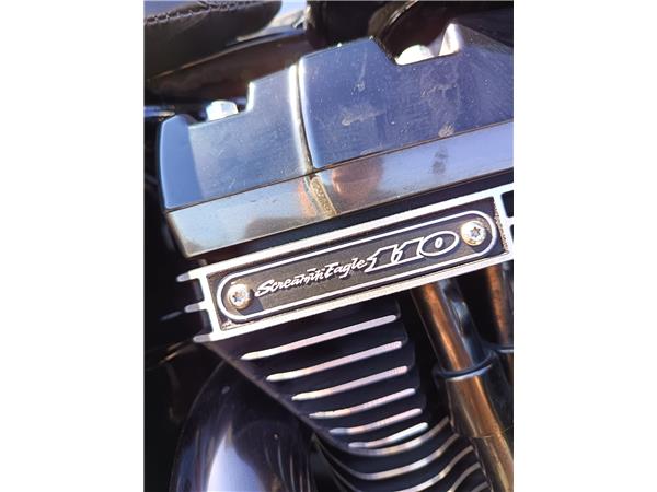 2017 CVO Pro Street Breakout