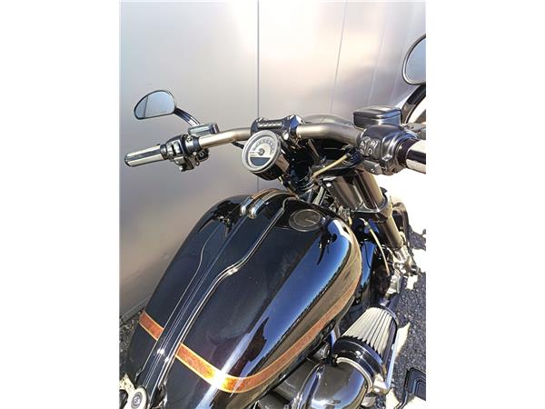 2017 CVO Pro Street Breakout