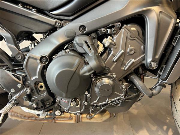 YAMAHA MT-09 Y-AMT(YAMAHA AUTOMATED MANUAL TRANSMISSION)