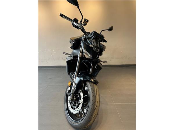 YAMAHA MT-09 Y-AMT(YAMAHA AUTOMATED MANUAL TRANSMISSION)