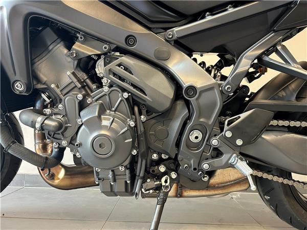YAMAHA MT-09 Y-AMT(YAMAHA AUTOMATED MANUAL TRANSMISSION)