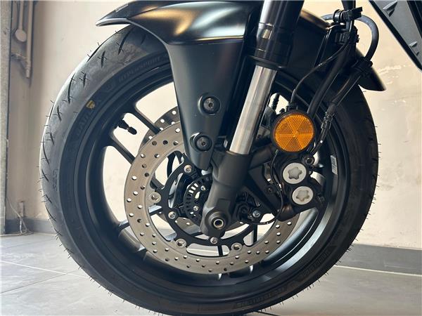 YAMAHA MT-09 Y-AMT(YAMAHA AUTOMATED MANUAL TRANSMISSION)