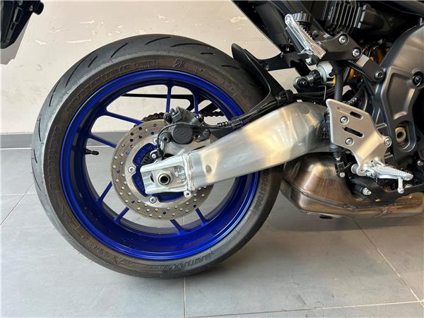 YAMAHA MT-09 SP
