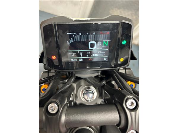 YAMAHA MT-09 SP