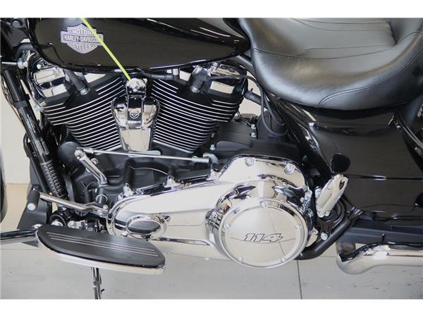 FLHXS STREET GLIDE SPECIAL MY21