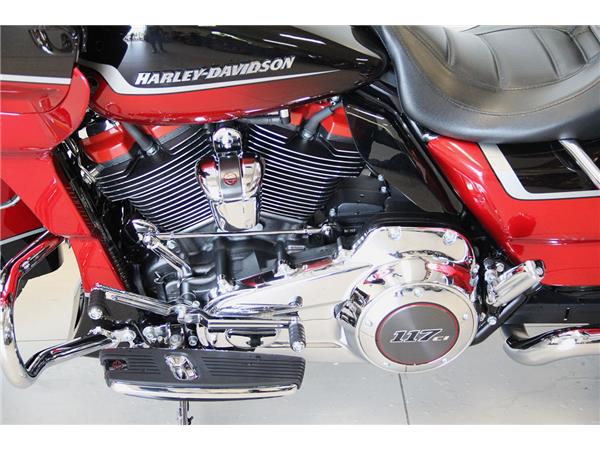 FLTRXSE ROAD GLIDE CVO MY21