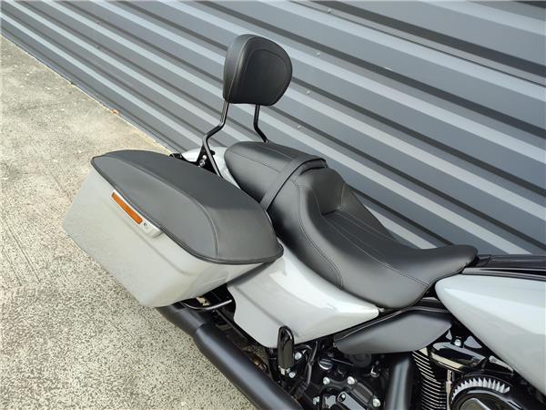 2024 HARLEY-DAVIDSON ROAD KING