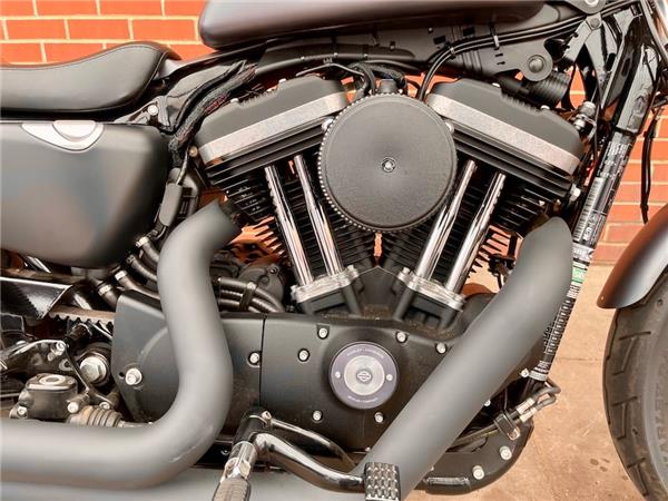 2017 HARLEY-DAVIDSON SPORTSTER XL883N IRON