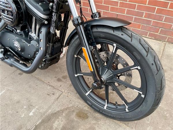 2017 HARLEY-DAVIDSON SPORTSTER XL883N IRON