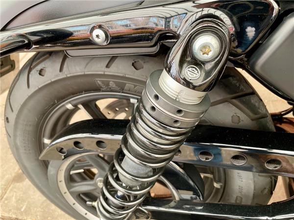 2017 HARLEY-DAVIDSON SPORTSTER XL883N IRON