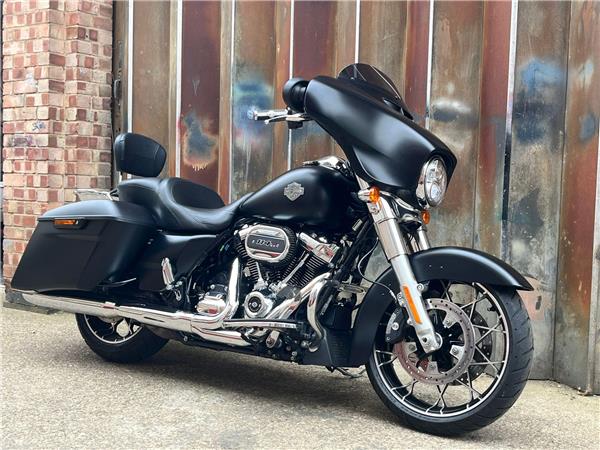 2022 Harley-Davidson Touring