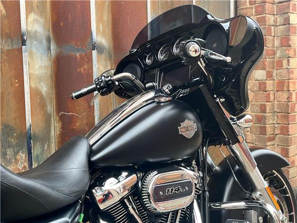 2022 Harley-Davidson Touring