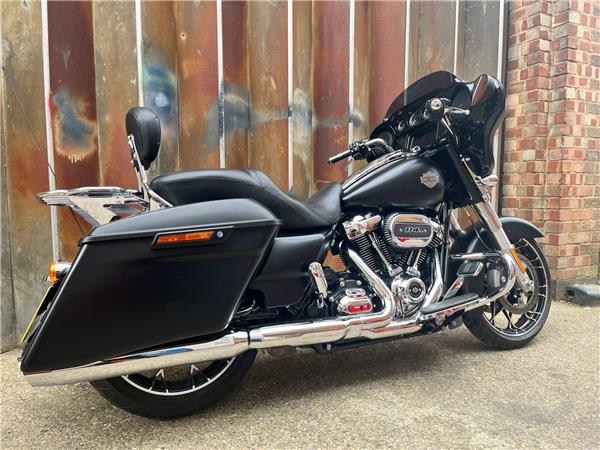 2022 Harley-Davidson Touring