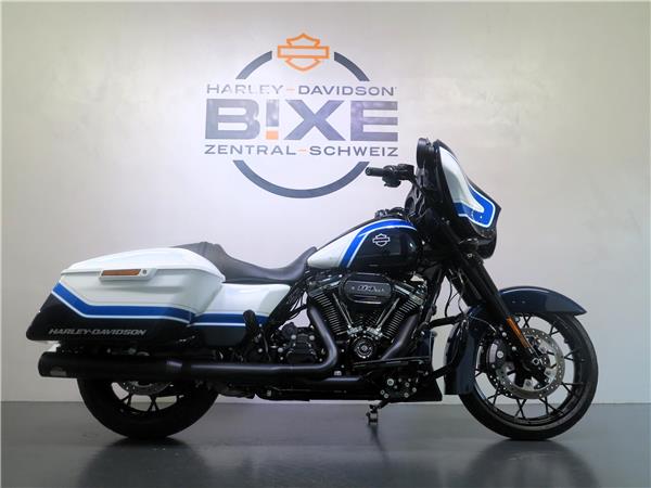 2021 harley-davidson FLHXS Street Glide Special Black Finish 114
