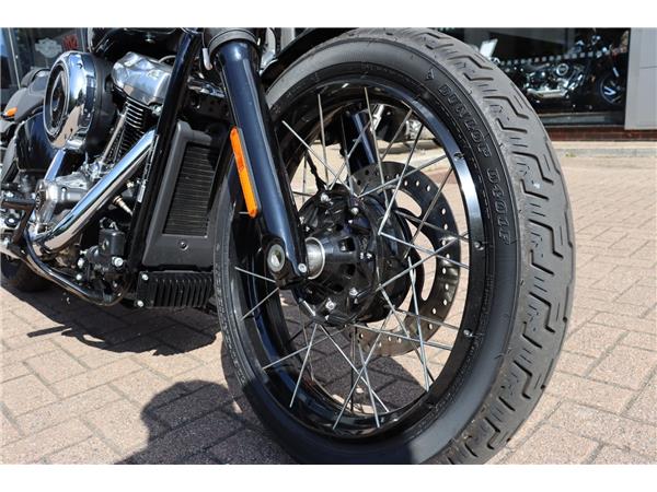 2025 HARLEY-DAVIDSON SOFTAIL FXBB STREET BOB