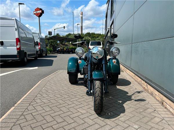 2025 Harley-Davidson Freewheeler