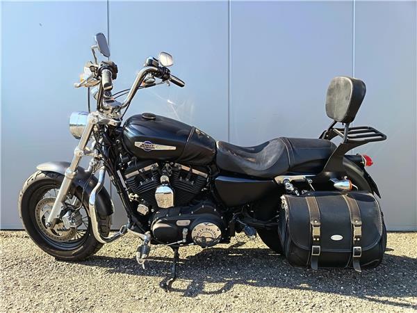2014 Sportster 1200 Custom with H-D1 factory customization