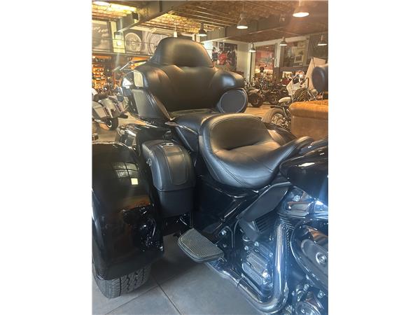 2020 HARLEY-DAVIDSON TRI GLIDE