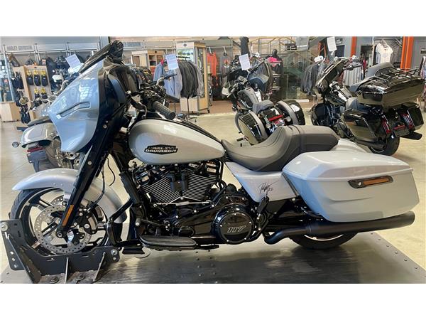 2024 HARLEY-DAVIDSON STREET GLIDE