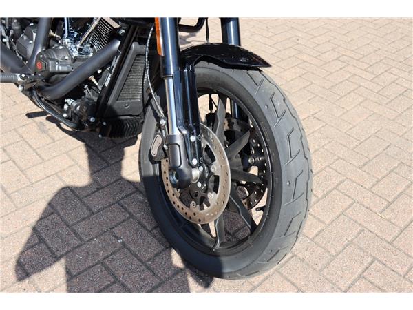 2025 HARLEY-DAVIDSON LOW RIDER ST