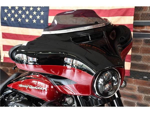 2017 HARLEY-DAVIDSON CVO FLHXSE STREET GLIDE