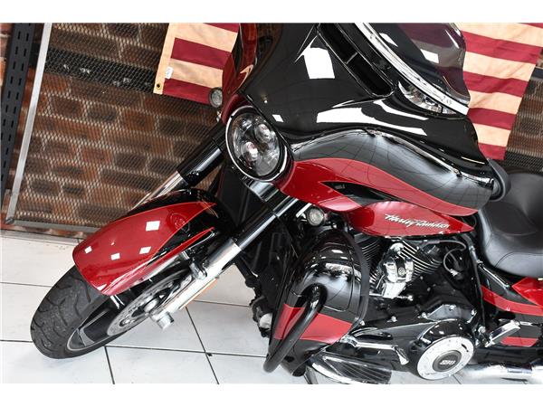 2017 HARLEY-DAVIDSON CVO FLHXSE STREET GLIDE