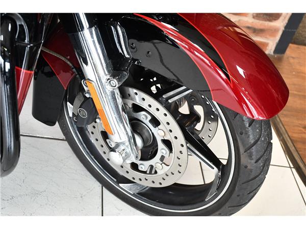2017 HARLEY-DAVIDSON CVO FLHXSE STREET GLIDE