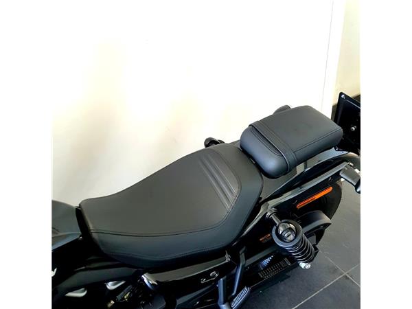 HARLEY-DAVIDSON NIGHTSTER
