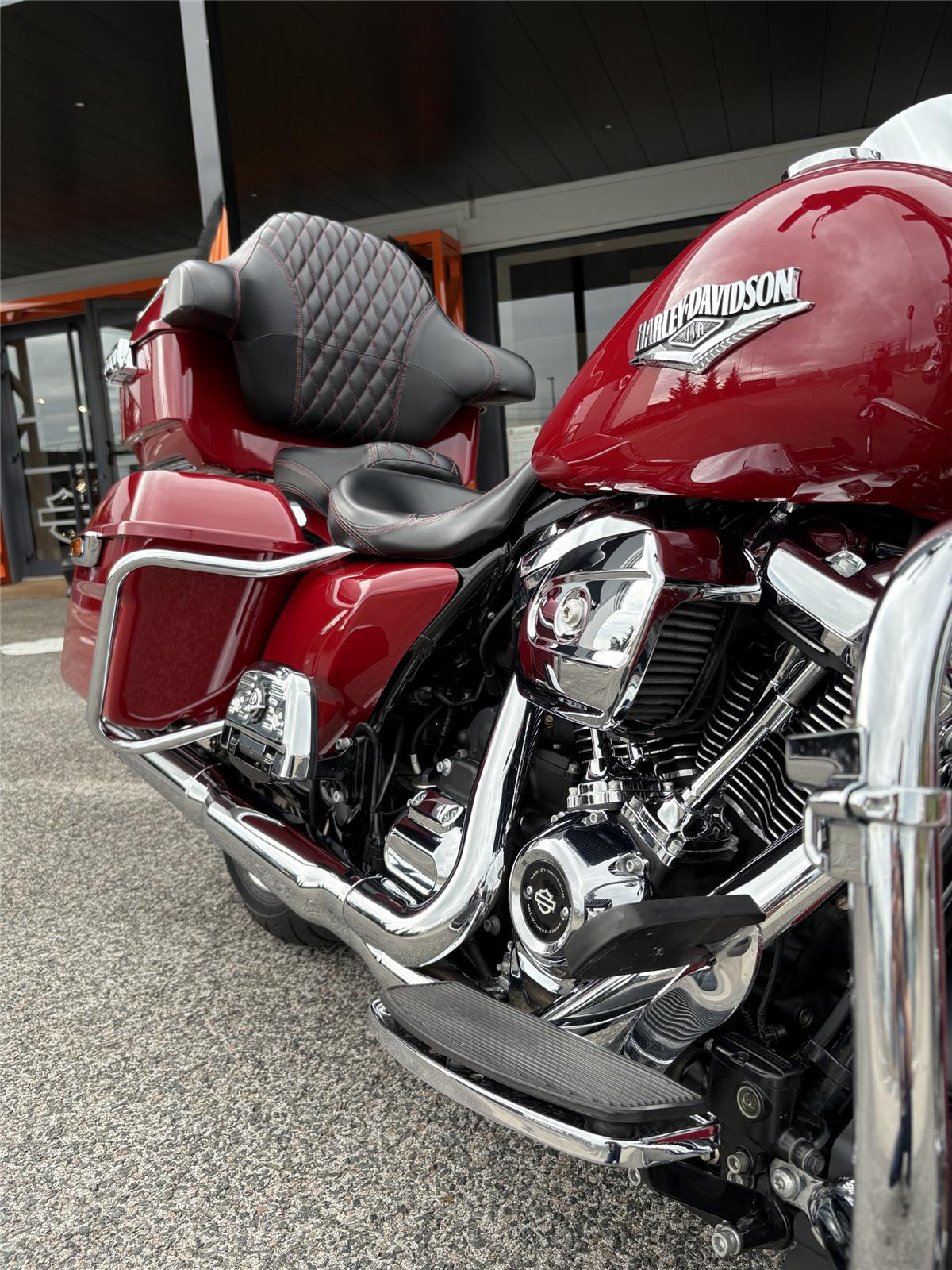2021 HARLEY-DAVIDSON ROAD KING