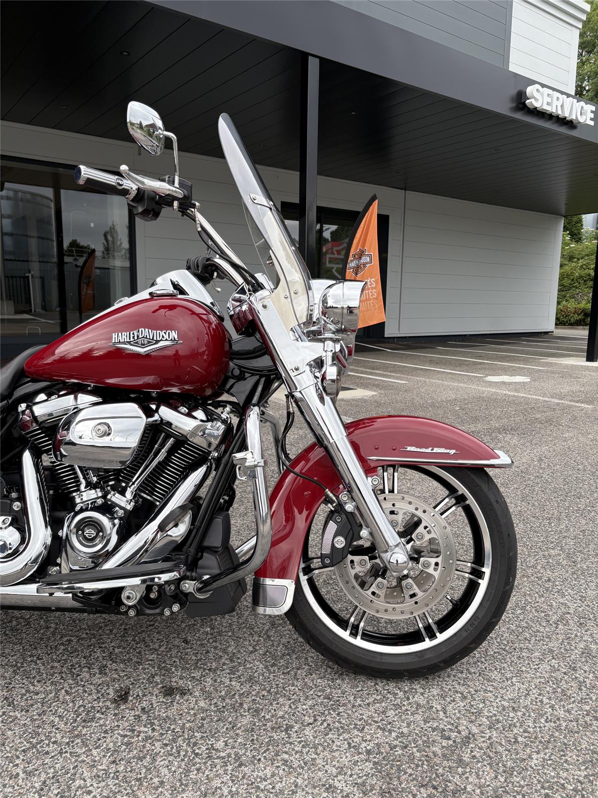 2021 HARLEY-DAVIDSON ROAD KING
