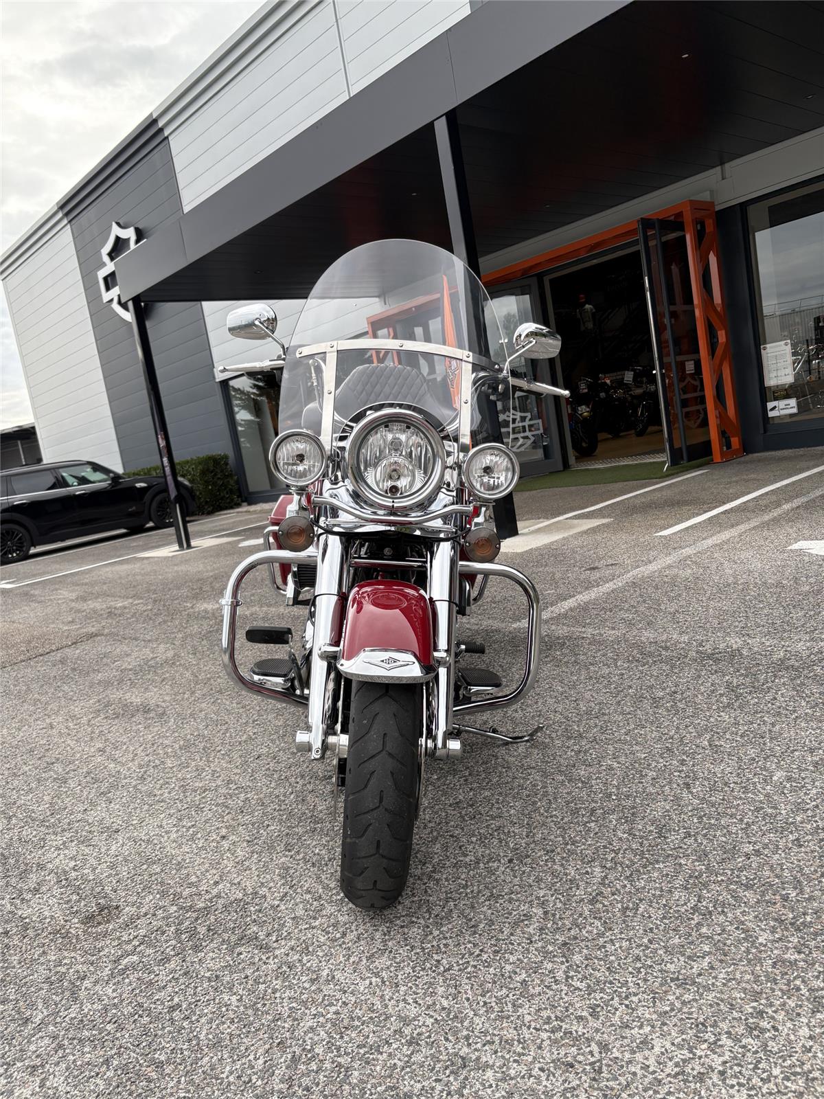 2021 HARLEY-DAVIDSON ROAD KING