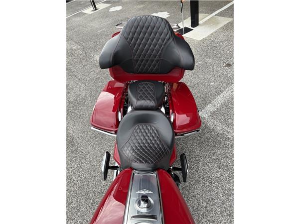 2021 HARLEY-DAVIDSON ROAD KING