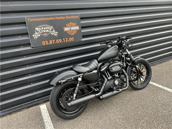 2010 HARLEY-DAVIDSON IRON